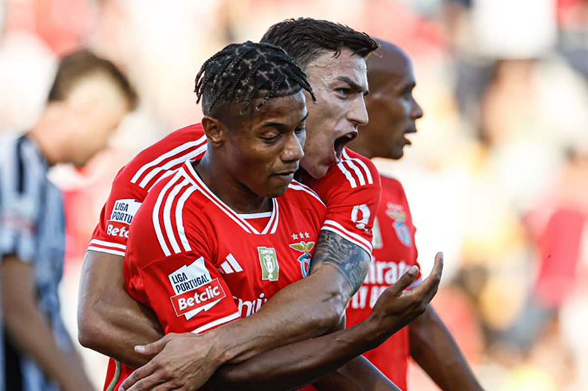 Benfica vence em Portimão (3-1) com Neres e sem Di…