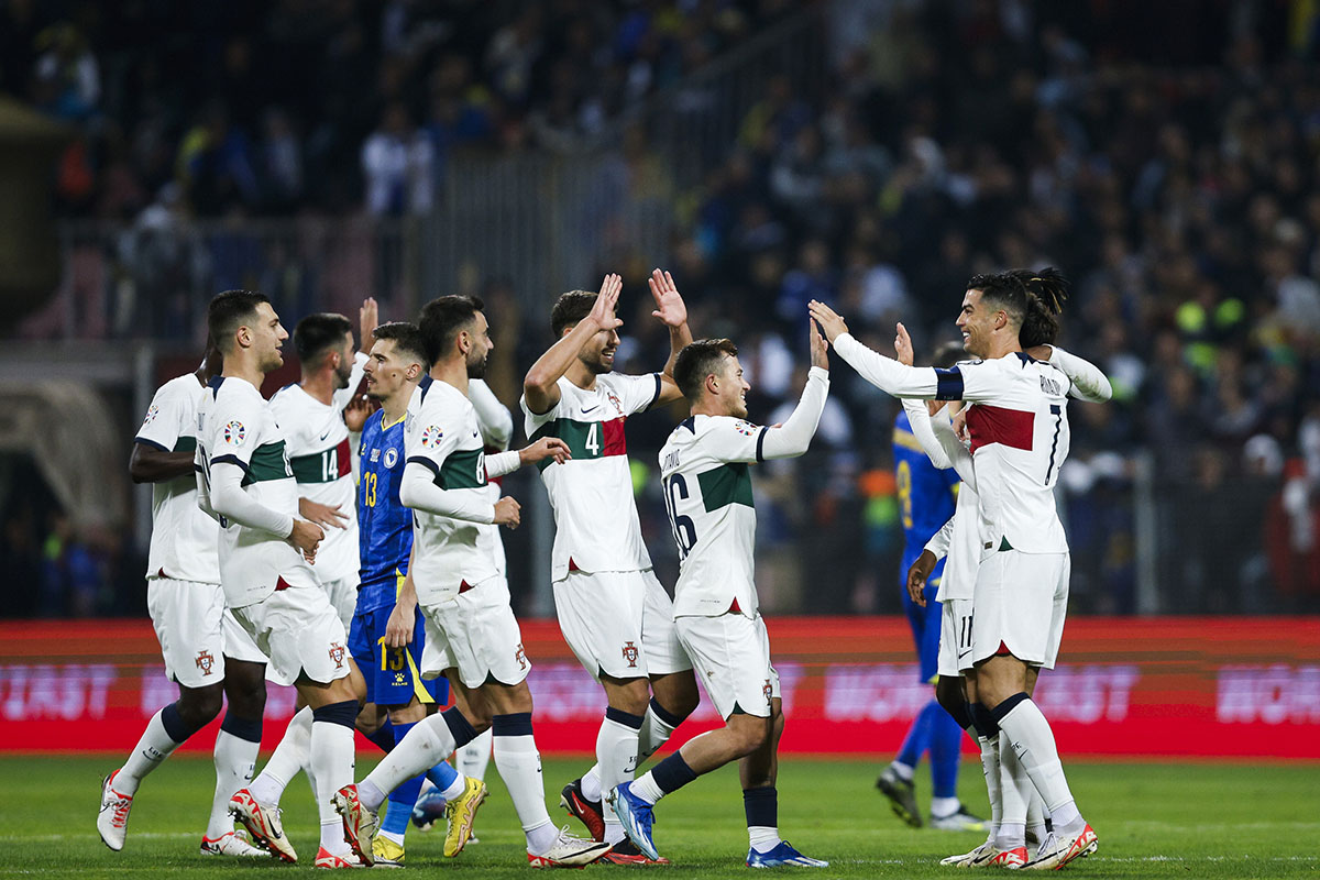 Portugal goleia Bósnia com 5-0 marcado no primeiro…